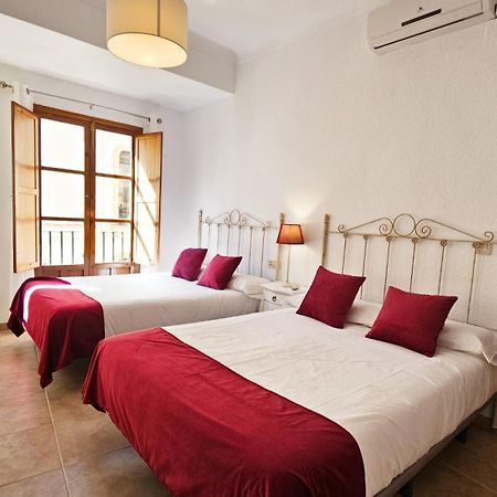 אובדה Alorena Con Balcones Al Real מראה חיצוני תמונה